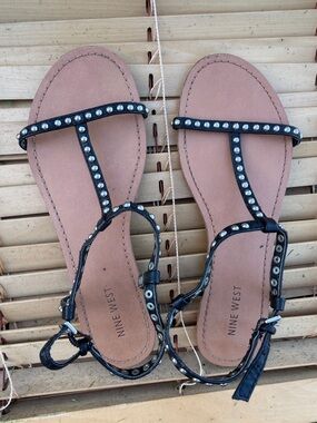 Nine West Black Studded T-Strap Sandals with Tan Footbed